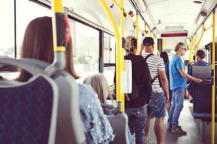 'Headphone dodgers' on public transport could face £1,000 fine