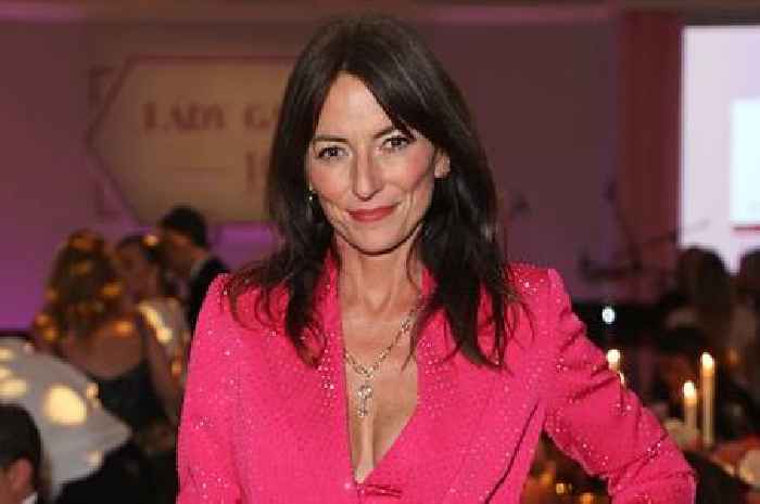 Davina McCall swears by healthy snack that boosts brain health after tumour