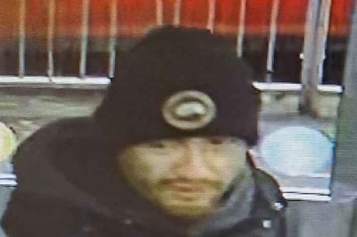 Cops hunt man with two dogs after assault and robbery in Glasgow