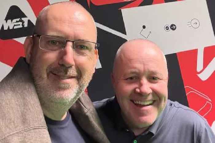 Mark Williams shares hilarious John Higgins throwback photo but bemused fans are all left asking the same question