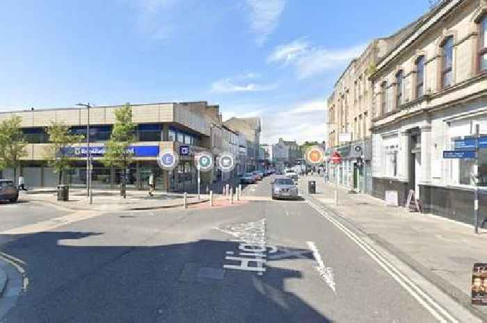 Woman seriously assaulted in 'busy' Dumbarton street as police launch witness appeal