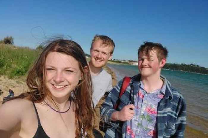 Welsh family stuck in Spain during power cuts describe 'insane' situation