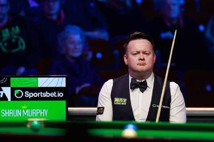 Shaun Murphy's gesture to Judd Trump spotted after snooker star banks £100,000