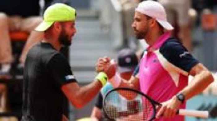 Dimitrov beats Fearnley as matches resume in Madrid