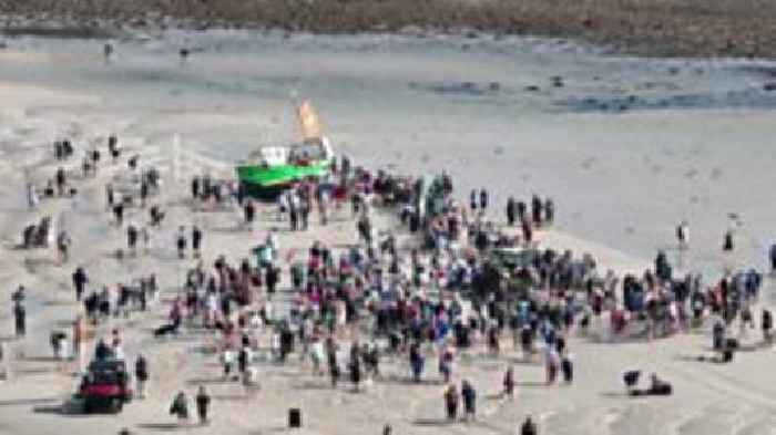 Welcome to the Low Tide Festival on the Isles of Scilly