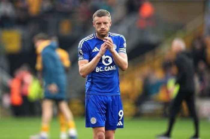 Leicester City have 'stay together' worry that risks perfect Jamie Vardy farewell