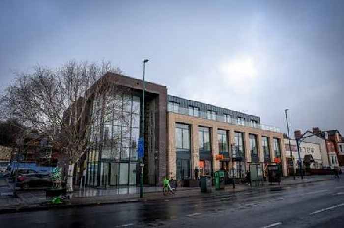 Work 'ground to a halt' on Nottingham library that was supposed to open last year