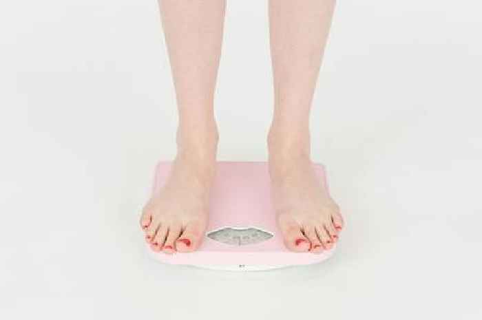 Professor says 'do simple thing' instead of snacking to lose weight