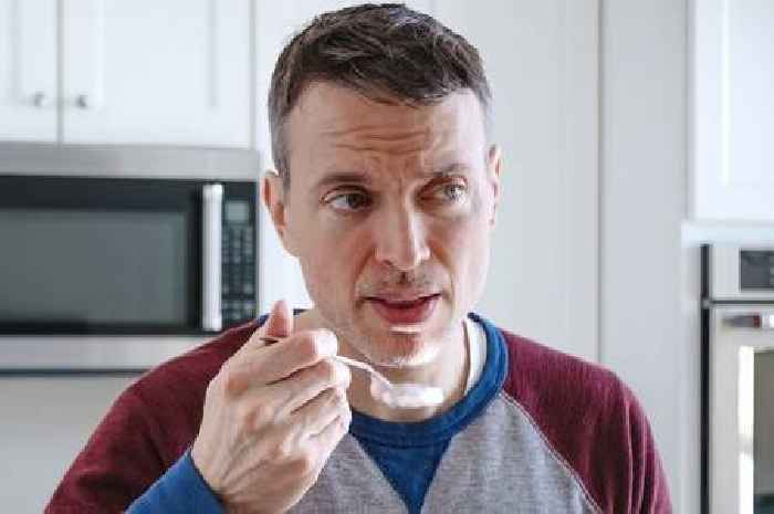 Stop yourself snoring with spoonful of anti-inflammatory food before bed