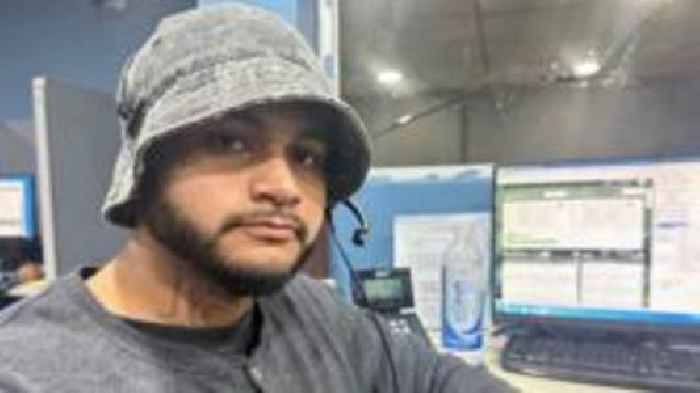 Deported gang members get second chance at call centre