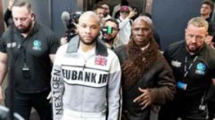 Eubank Sr says shock appearance 'moment of a lifetime'