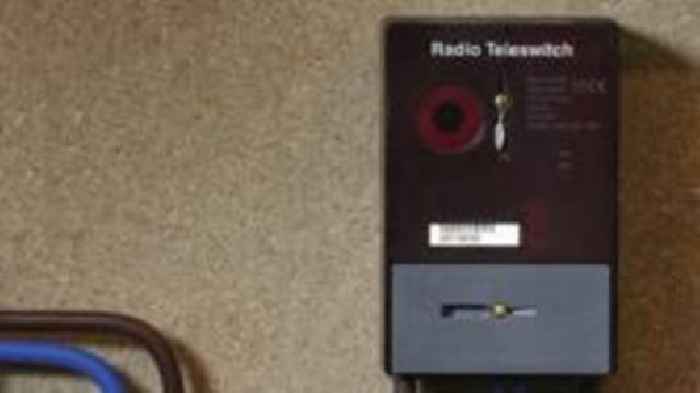Warning electricity meters in 300,000 homes could stop working