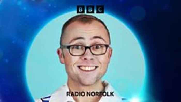Oh no he isn’t! Joe Tracini writes Norwich panto
