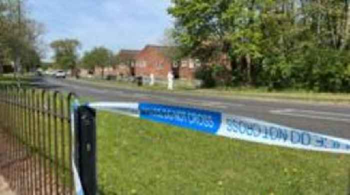 Teenager suffers 'life-threatening' stab wounds