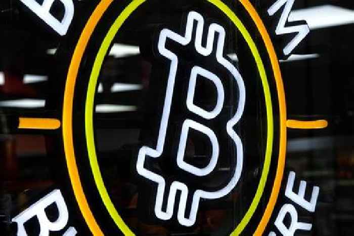 Argo Blockchain shares tumble as it prepares to suspend trading amid widening losses