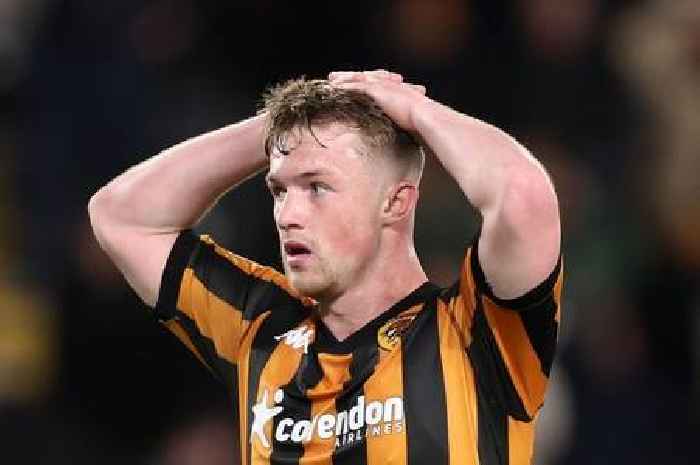 Ruben Selles has got to roll the dice to keep Hull City in the Championship