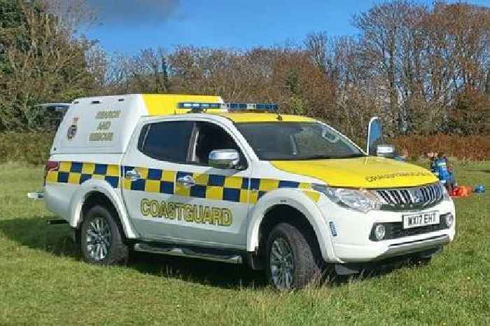 Body of man recovered from Devon cliff