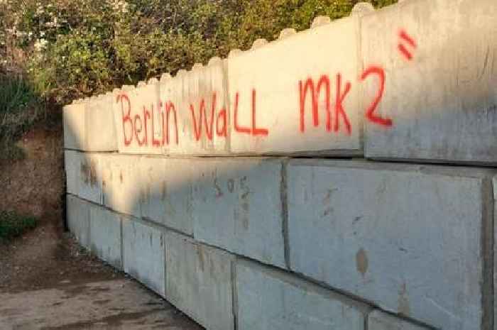 Devon's ‘Berlin Wall Mk II’ has to be demolished