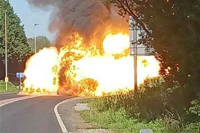 Fireball explosion engulfs lorry in South West
