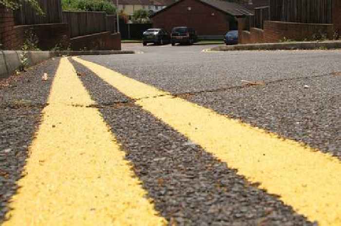 Proposal for 231m of double yellow lines on busy Kent A-road