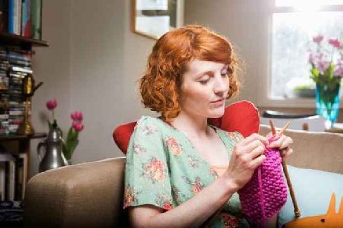 Psychologist says 'granny activities' boost mental health better than meditation