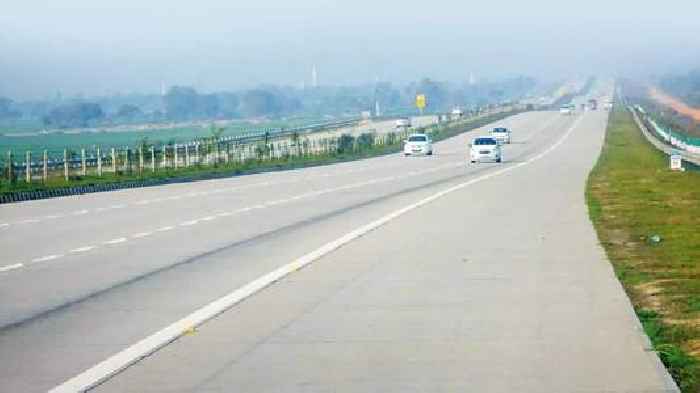 Maharashtra becomes first state to form trust for infra projects