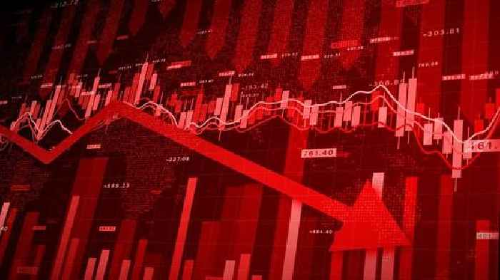 News24 | Wall St bleeds as US economy unexpectedly shrinks - even before Trump tariffs