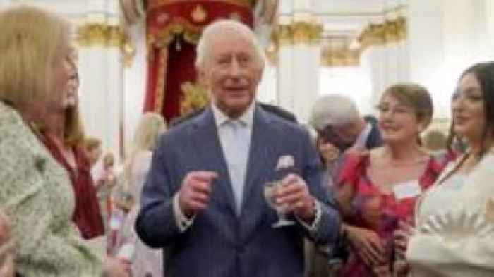 King sends heartfelt message to fellow cancer patients