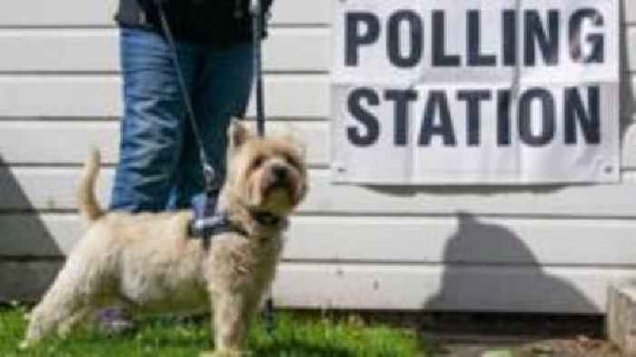 Worcestershire voters head to local election polls