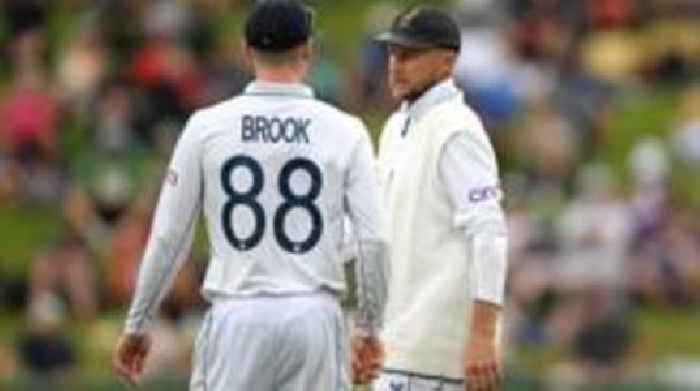 Brook and Root to play for Yorkshire against Bears
