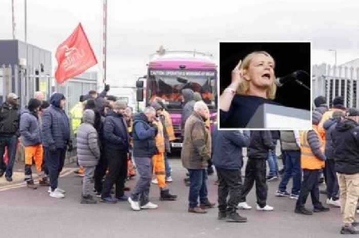 Unite boss urges Birmingham council leader to honour offer or quit ahead of crunch bin strike talks