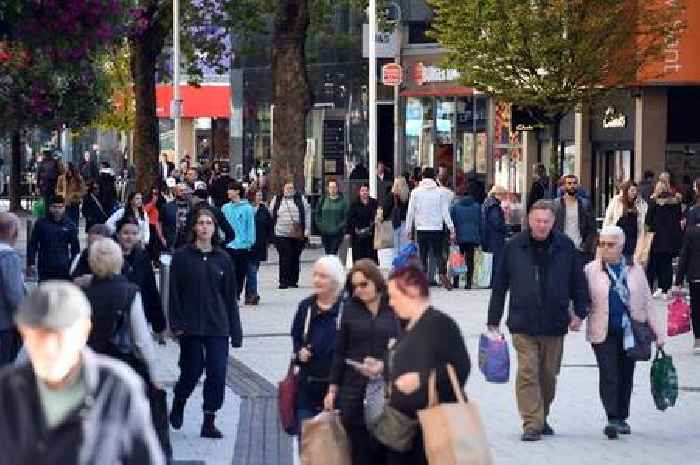 Universal Credit claimants getting £420 boost from today