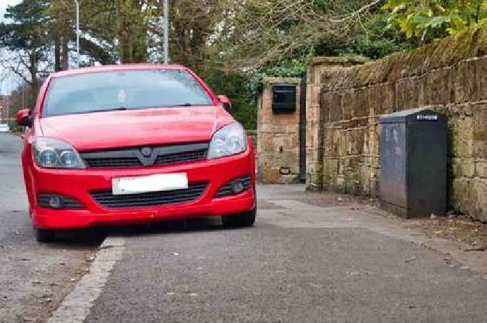 Fines for pavement parking will start in August, Falkirk councillors agree
