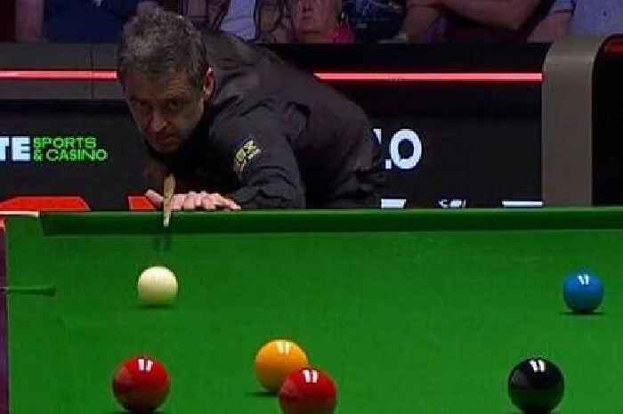 BBC commentators wax lyrical as Ronnie O’Sullivan hits one of the ‘shots of the tournament’