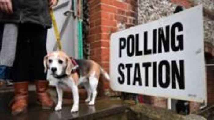 Liberal Democrats hold seats in Sussex  elections