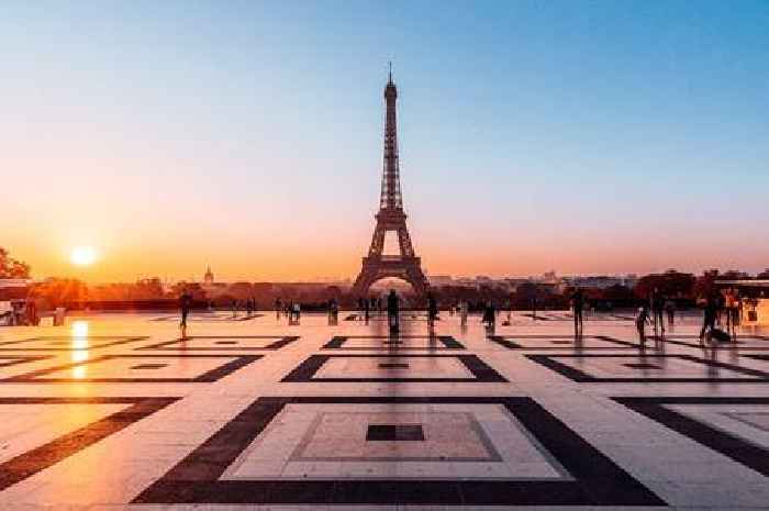 Foreign Office warns tourist 'refusal' could result in €3,750 fine and three months prison