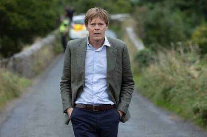 BBC Beyond Paradise show replacement announced as Kris Marshall drama ends