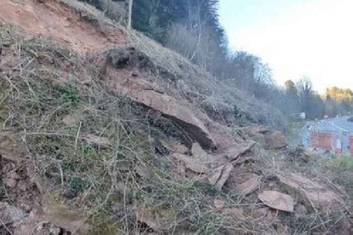A40 rockfall spot to get safety mesh as roadworks to continue until the winter