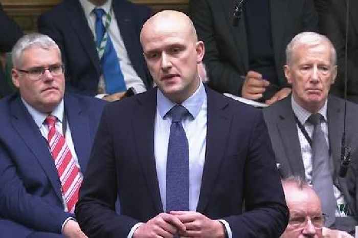 Stephen Flynn says Scots should choose independence over Reform UK as 'Britain is broken'