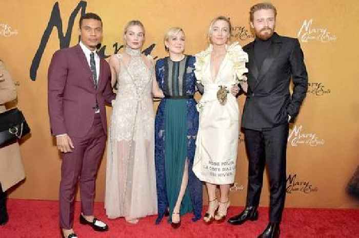 'Unrecognisable' A-lister stars in Netflix Scottish epic but fans have just days to watch