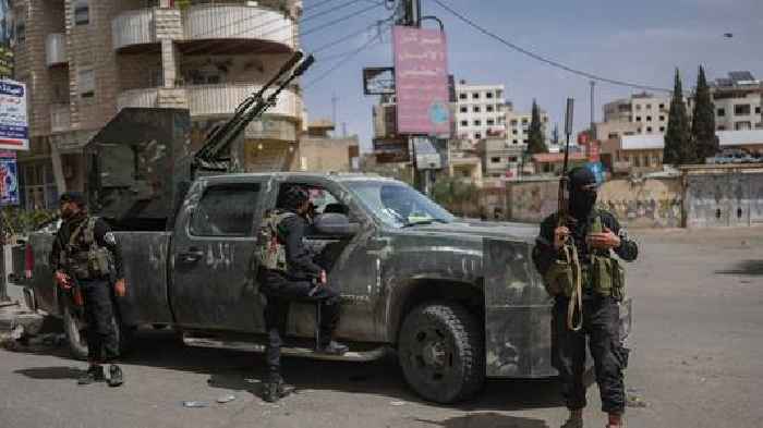Israel launches airstrikes near Syria's presidential palace