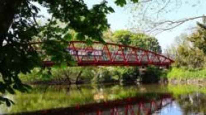 Name unveiled for new pedestrian bridge