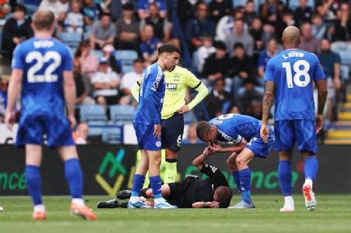 Premier League forced to replace Leicester City vs Southampton ref after Jamie Vardy intervention