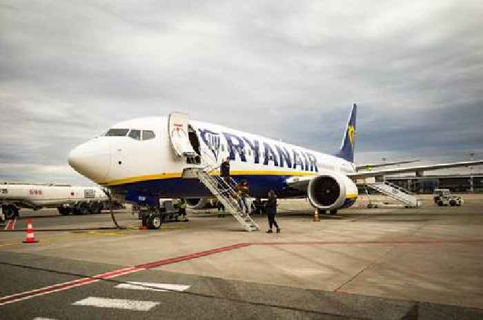 Ryanair gives brutal response to passenger who complained about his seat