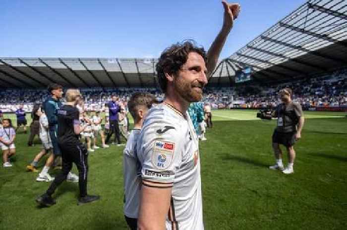Joe Allen bids farewell to Swansea City as star's final act sums him up