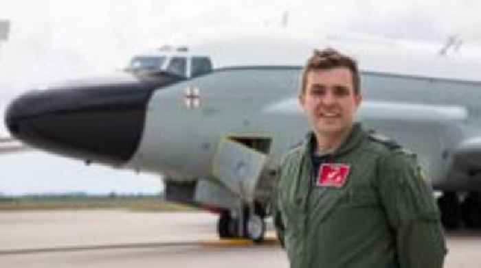 VE Day Palace flypast prep 'like herding cats'