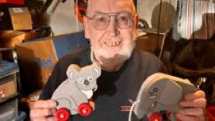 Man makes handmade toys for disadvantaged children