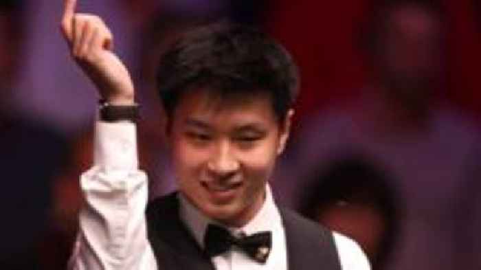 Zhao builds commanding lead over Williams in final