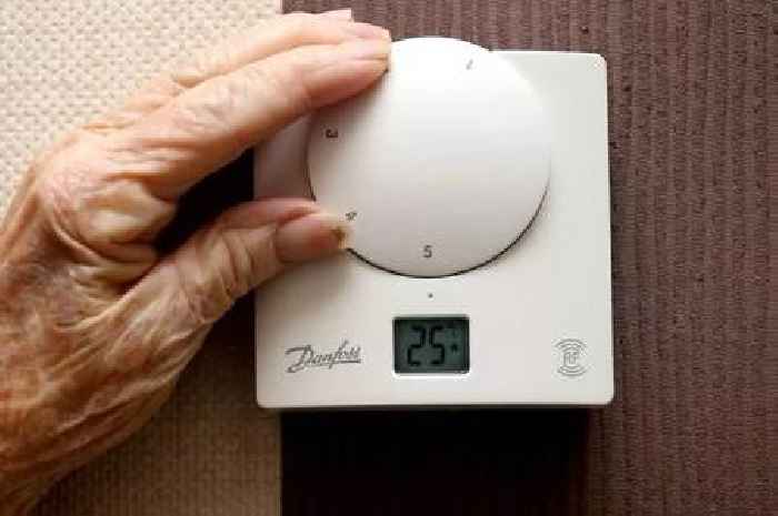 Labour under new pressure to give Winter Fuel Payment by every pensioner