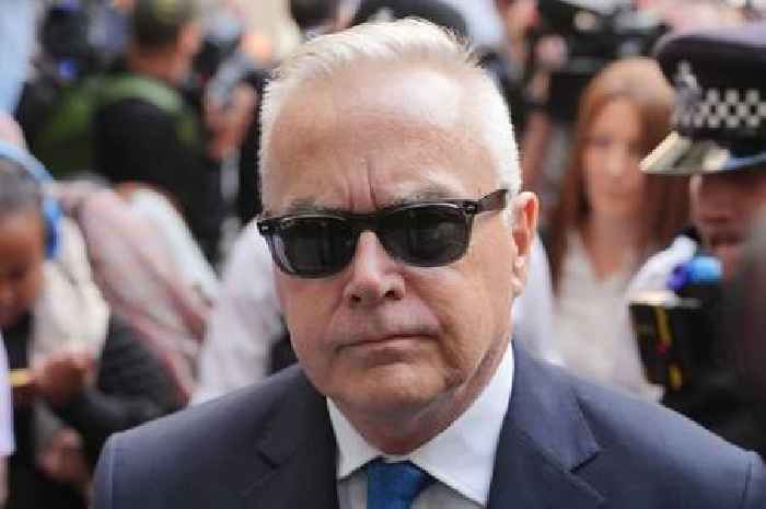 BBC boss gives three-word ultimatum to Huw Edwards over £200,000 payment